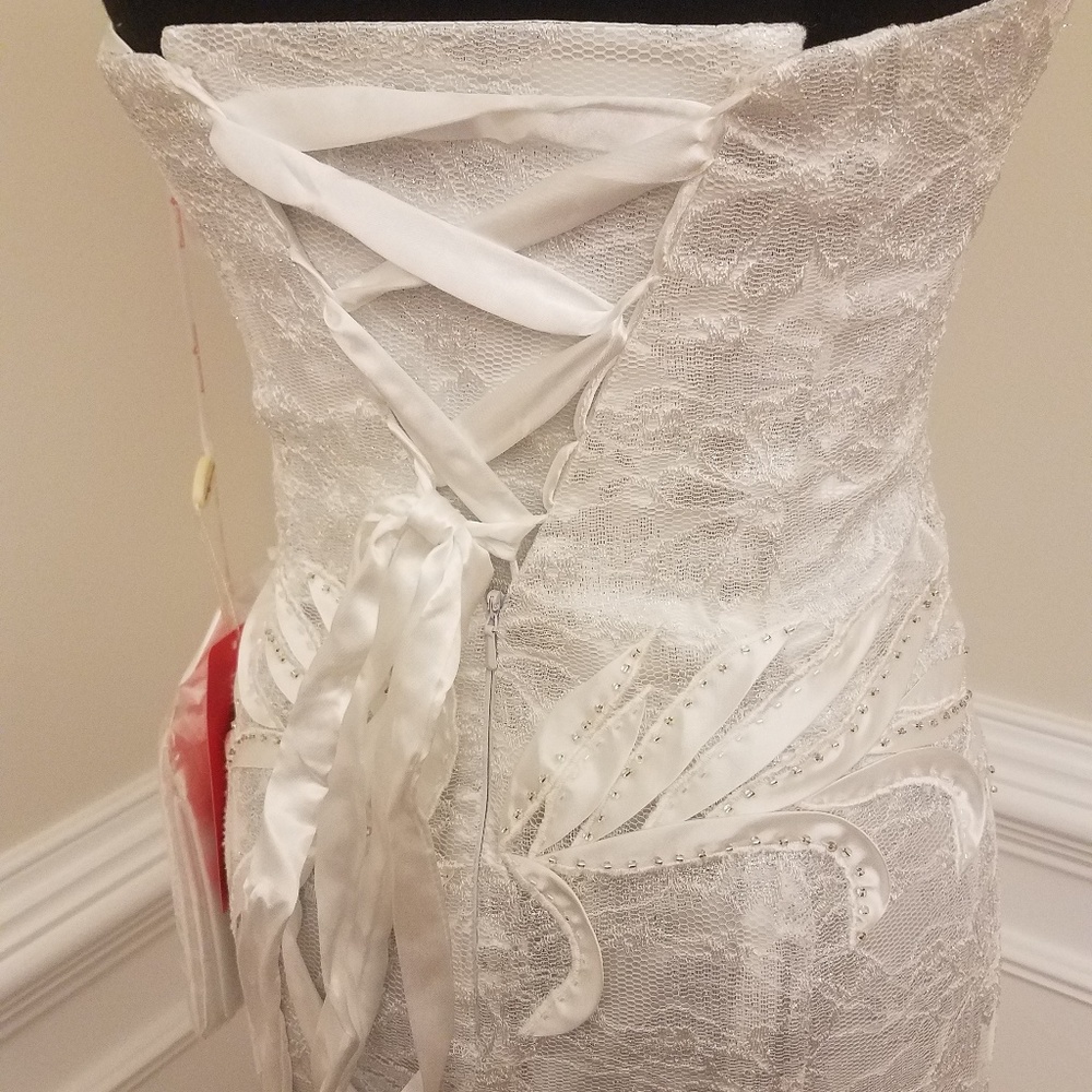 White Prom or Wedding Dress - Picture 5 of 5